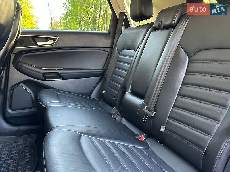 Позашляховик / Кросовер Ford Edge 2015 в Черкасах