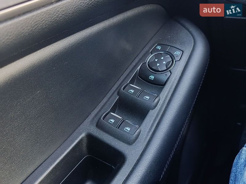 Внедорожник / Кроссовер Ford Edge 2021 в Радехове