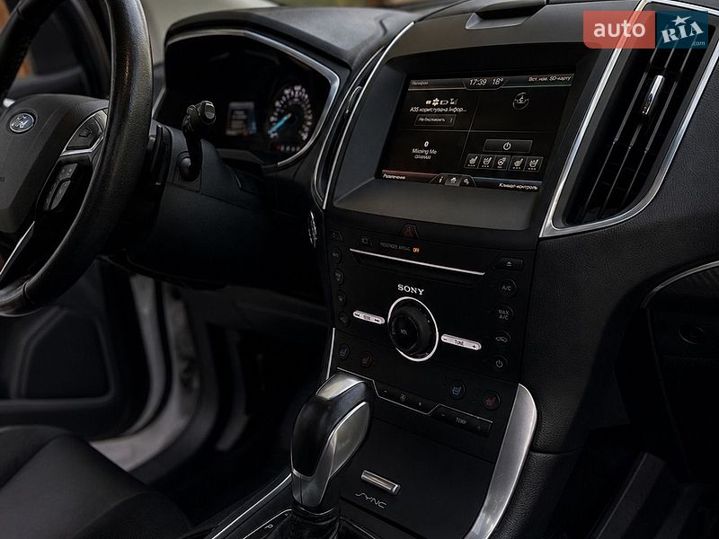 Внедорожник / Кроссовер Ford Edge 2015 в Хмельницком