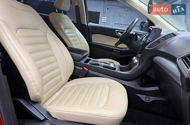 Внедорожник / Кроссовер Ford Edge 2021 в Черновцах