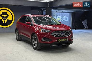 Позашляховик / Кросовер Ford Edge 2021 в Чернівцях