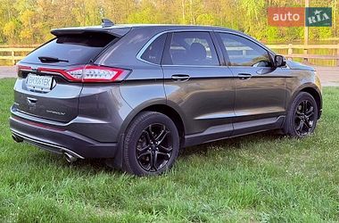 Позашляховик / Кросовер Ford Edge 2016 в Сумах