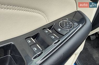 Позашляховик / Кросовер Ford Edge 2017 в Дніпрі