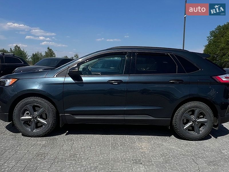 Позашляховик / Кросовер Ford Edge 2023 в Івано-Франківську