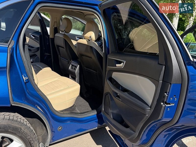 Позашляховик / Кросовер Ford Edge 2018 в Запоріжжі