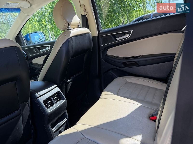 Позашляховик / Кросовер Ford Edge 2018 в Запоріжжі