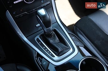 Внедорожник / Кроссовер Ford Edge 2016 в Харькове