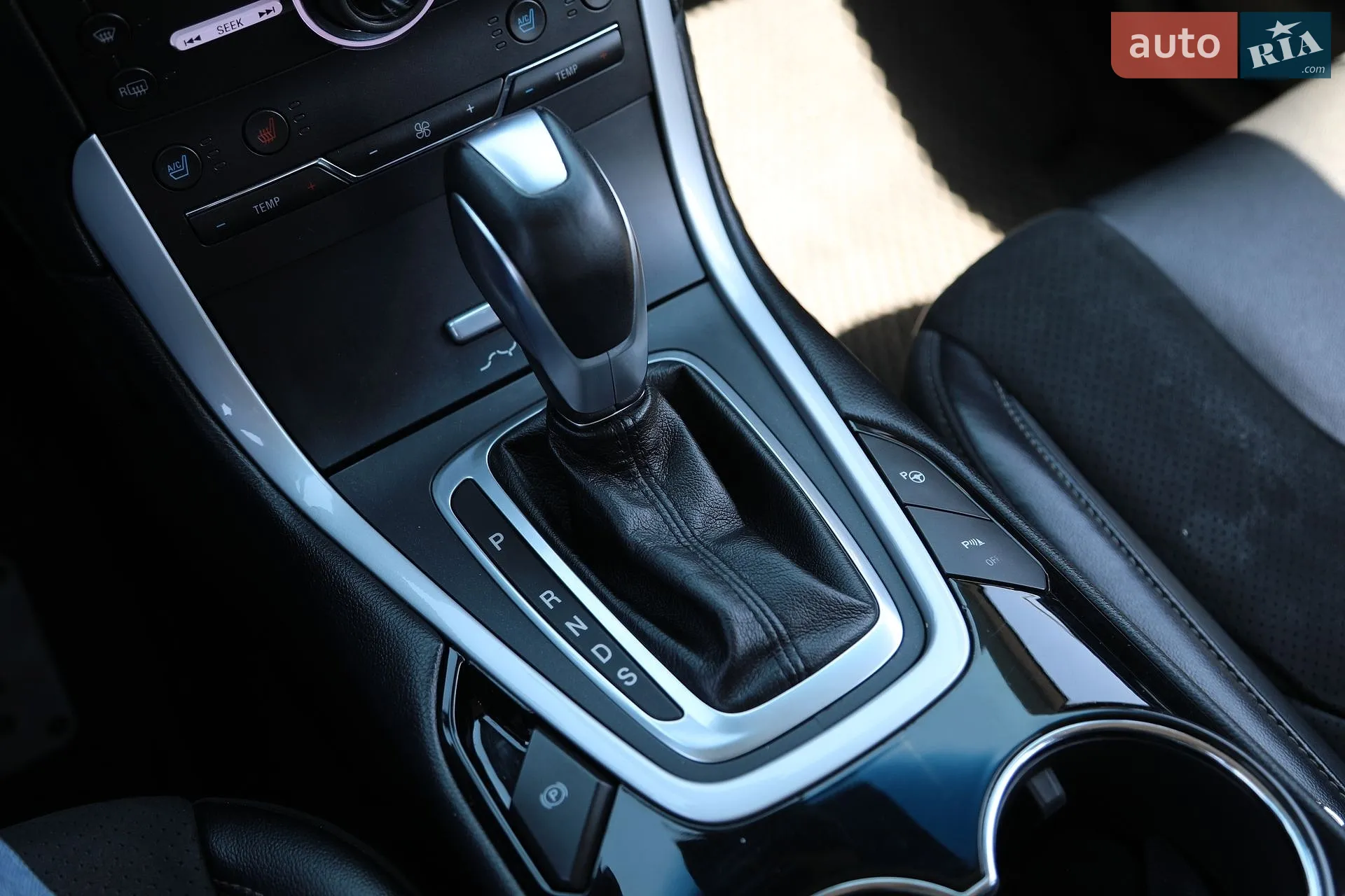 2016 Ford Edge - мініатюра 22