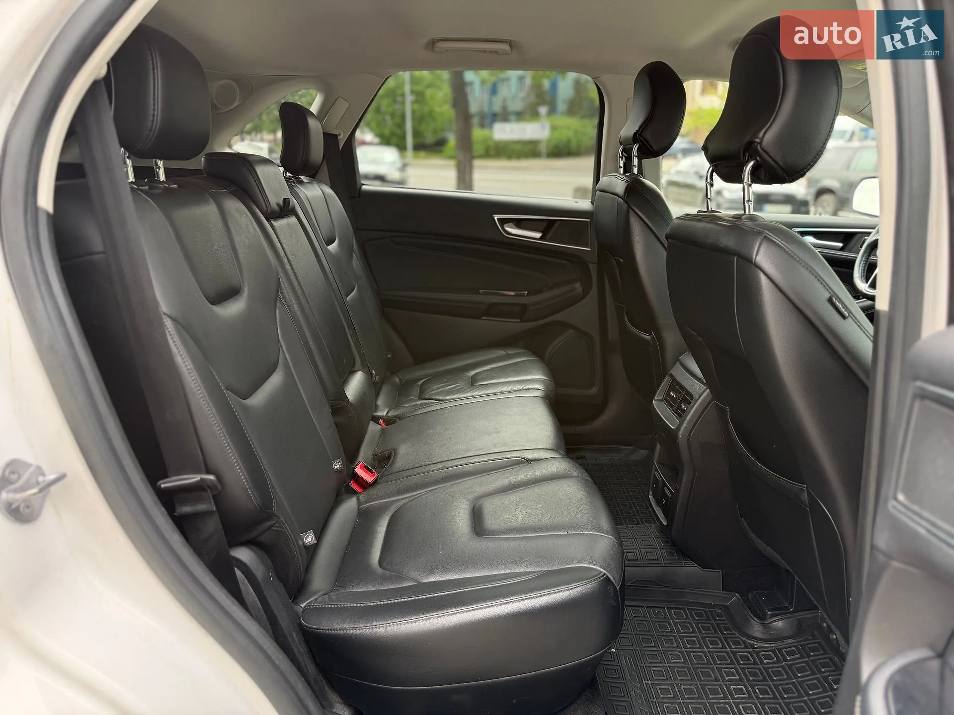 2017 Ford Edge - мініатюра 19