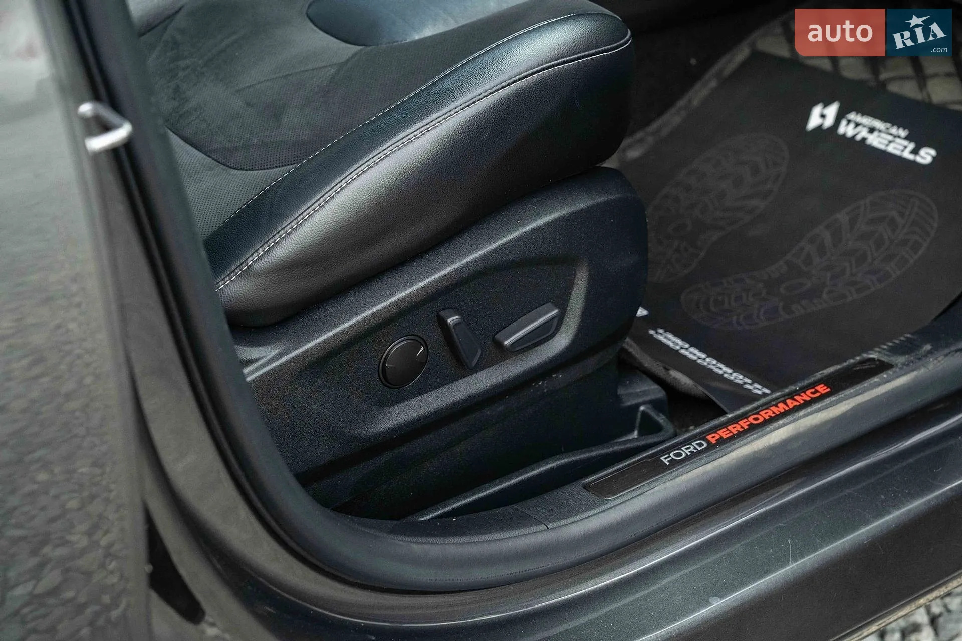 2020 Ford Edge - мініатюра 41