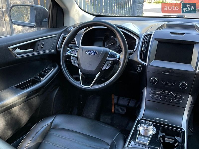 Позашляховик / Кросовер Ford Edge 2020 в Рівному