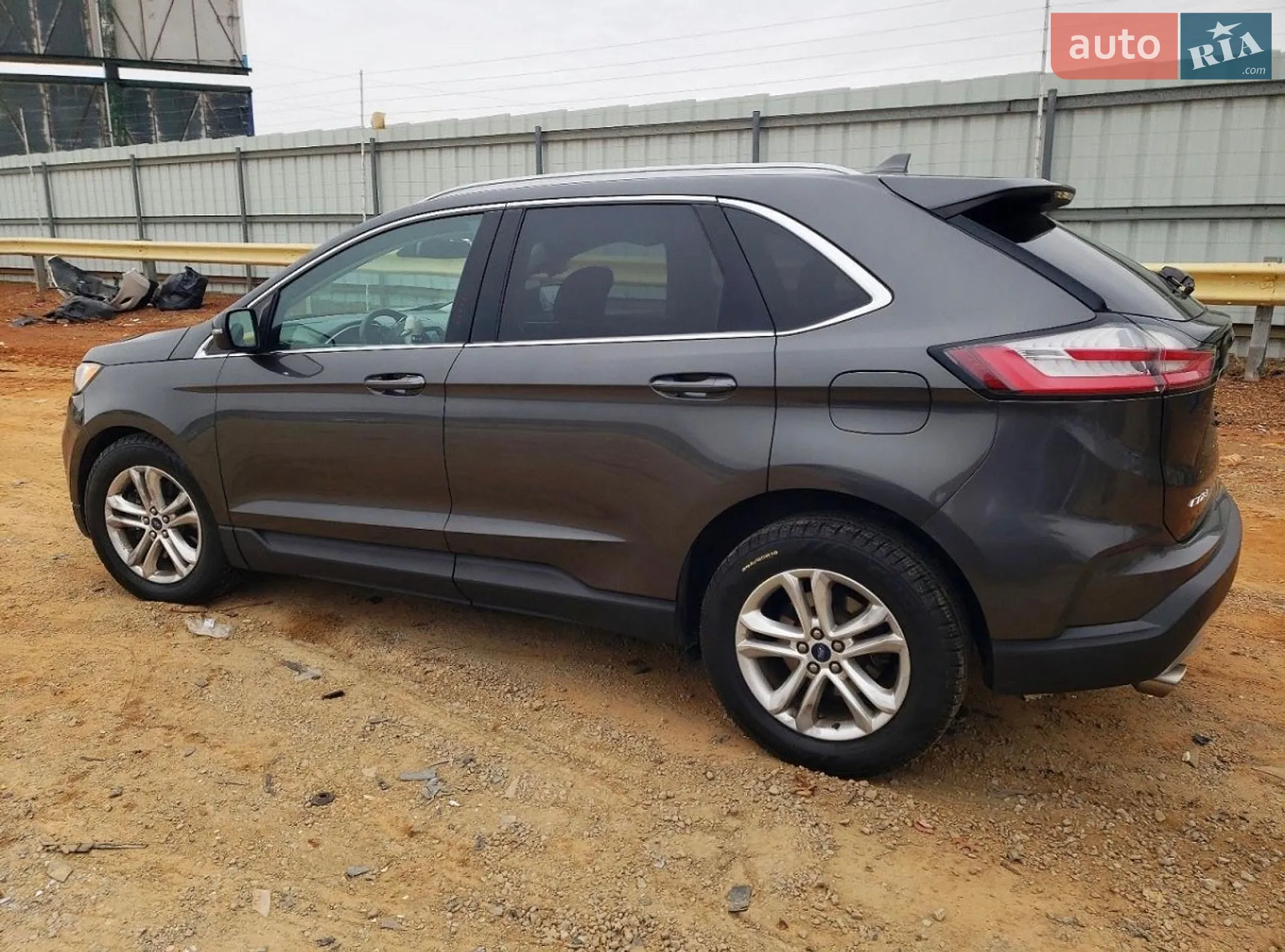 2019 Ford Edge - мініатюра 2
