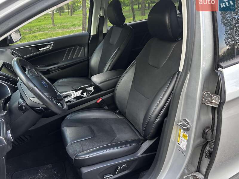 Внедорожник / Кроссовер Ford Edge 2015 в Запорожье