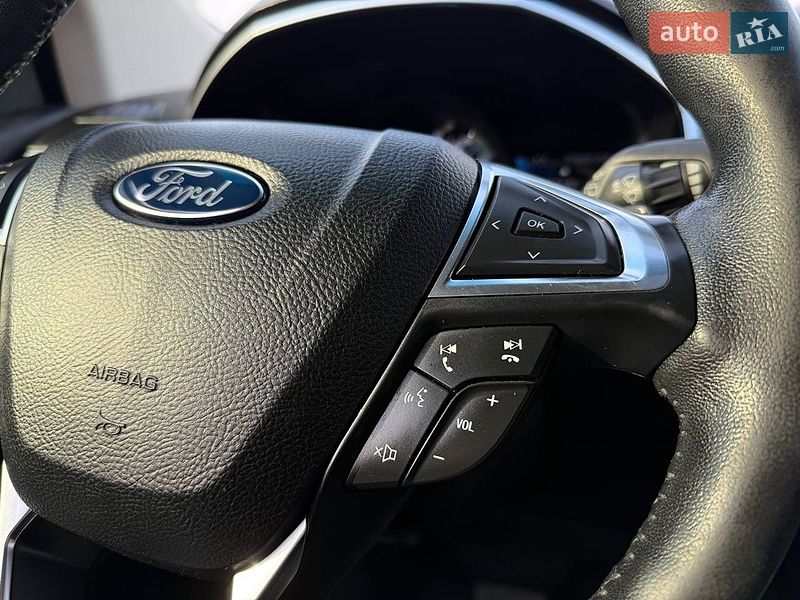 Внедорожник / Кроссовер Ford Edge 2017 в Житомире