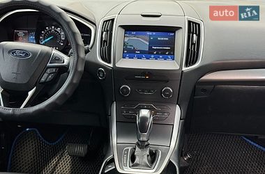Позашляховик / Кросовер Ford Edge 2018 в Києві