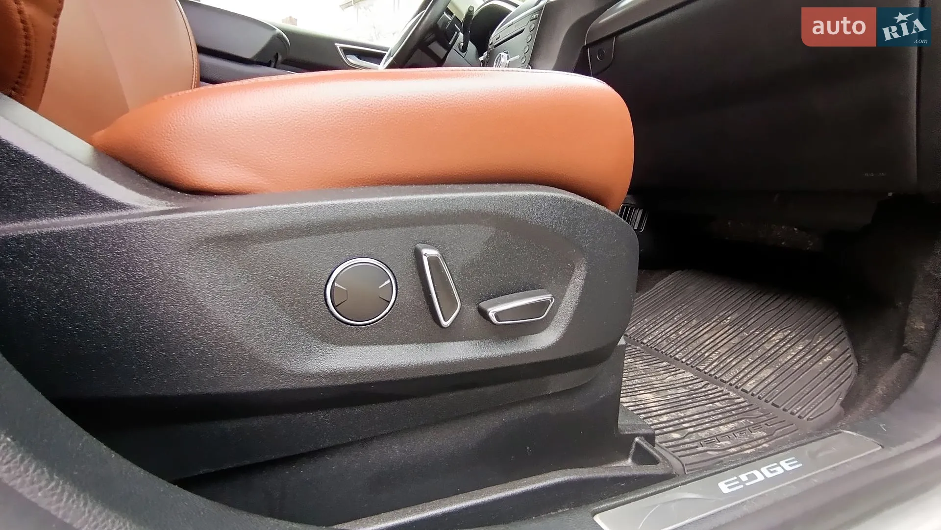 2019 Ford Edge - мініатюра 68