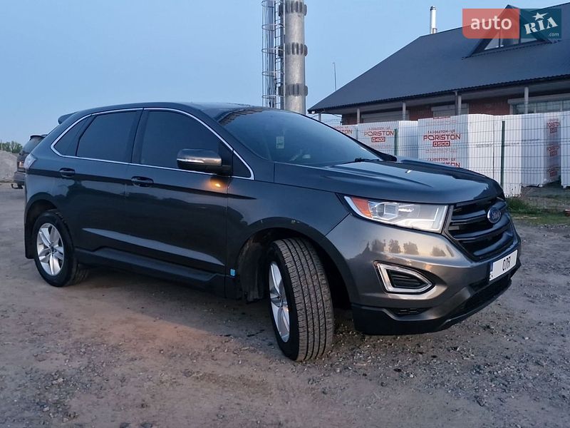 Позашляховик / Кросовер Ford Edge 2016 в Умані