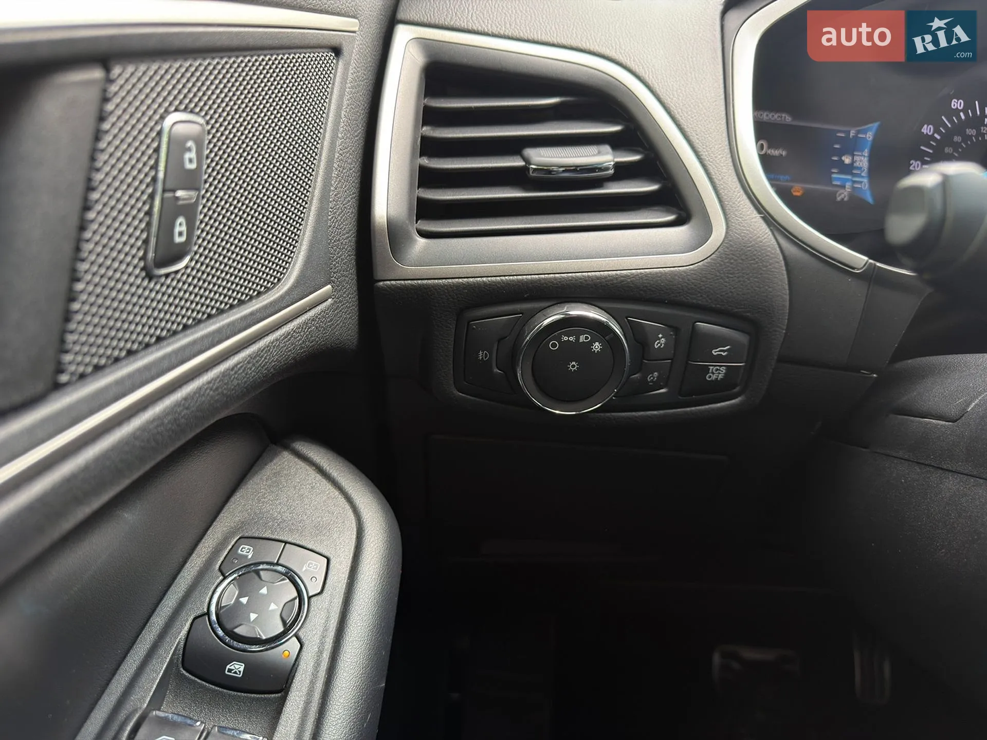 2021 Ford Edge - мініатюра 28