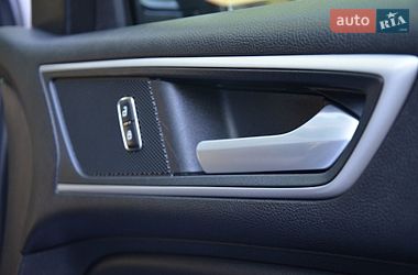 Позашляховик / Кросовер Ford Edge 2018 в Трускавці