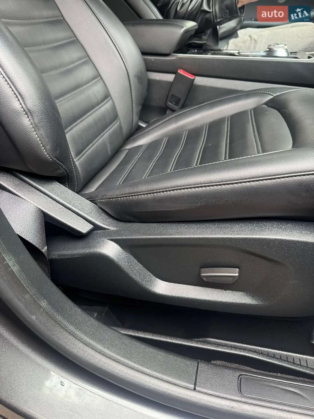 2020 Ford Edge - мініатюра 31