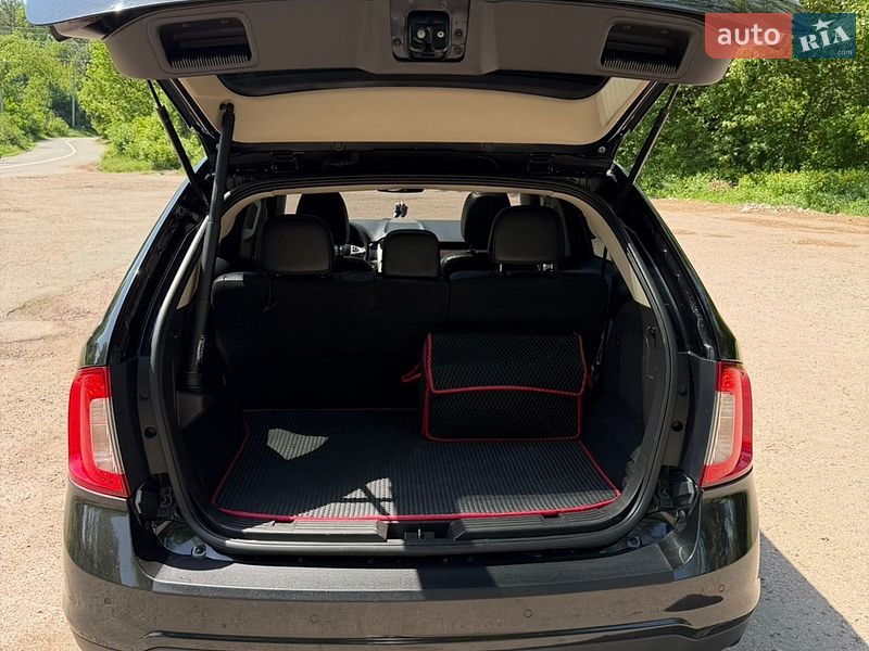 Позашляховик / Кросовер Ford Edge 2012 в Чернігові