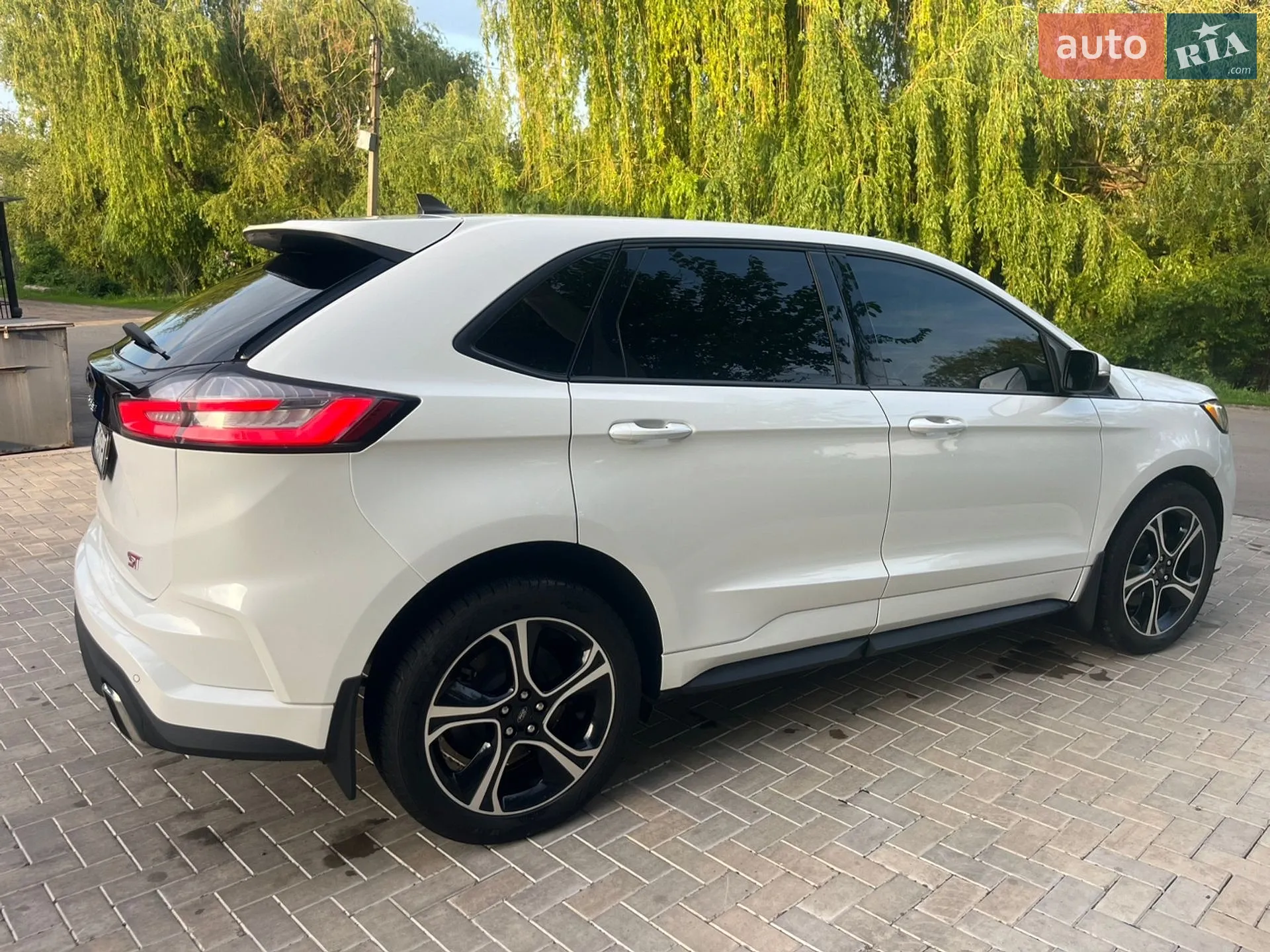 2021 Ford Edge - мініатюра 2