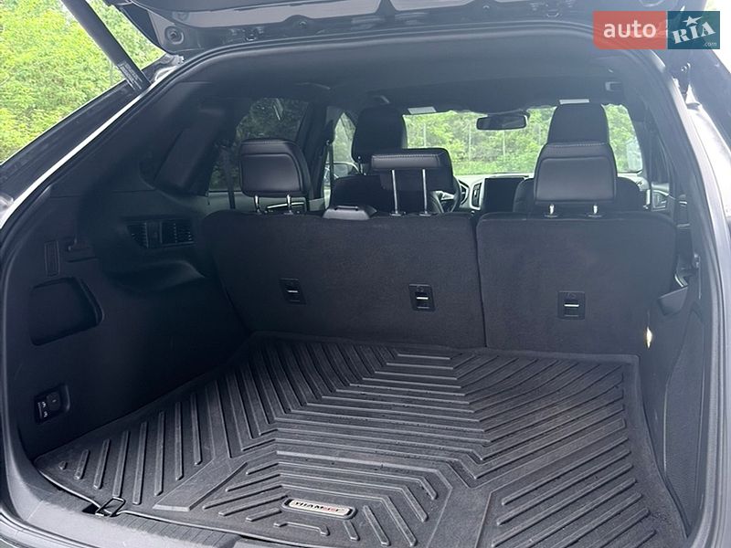 Внедорожник / Кроссовер Ford Edge 2021 в Киеве