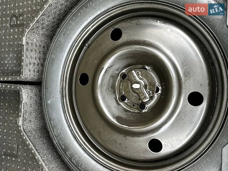 Позашляховик / Кросовер Ford Edge 2016 в Луцьку