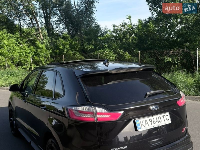 Позашляховик / Кросовер Ford Edge 2020 в Києві