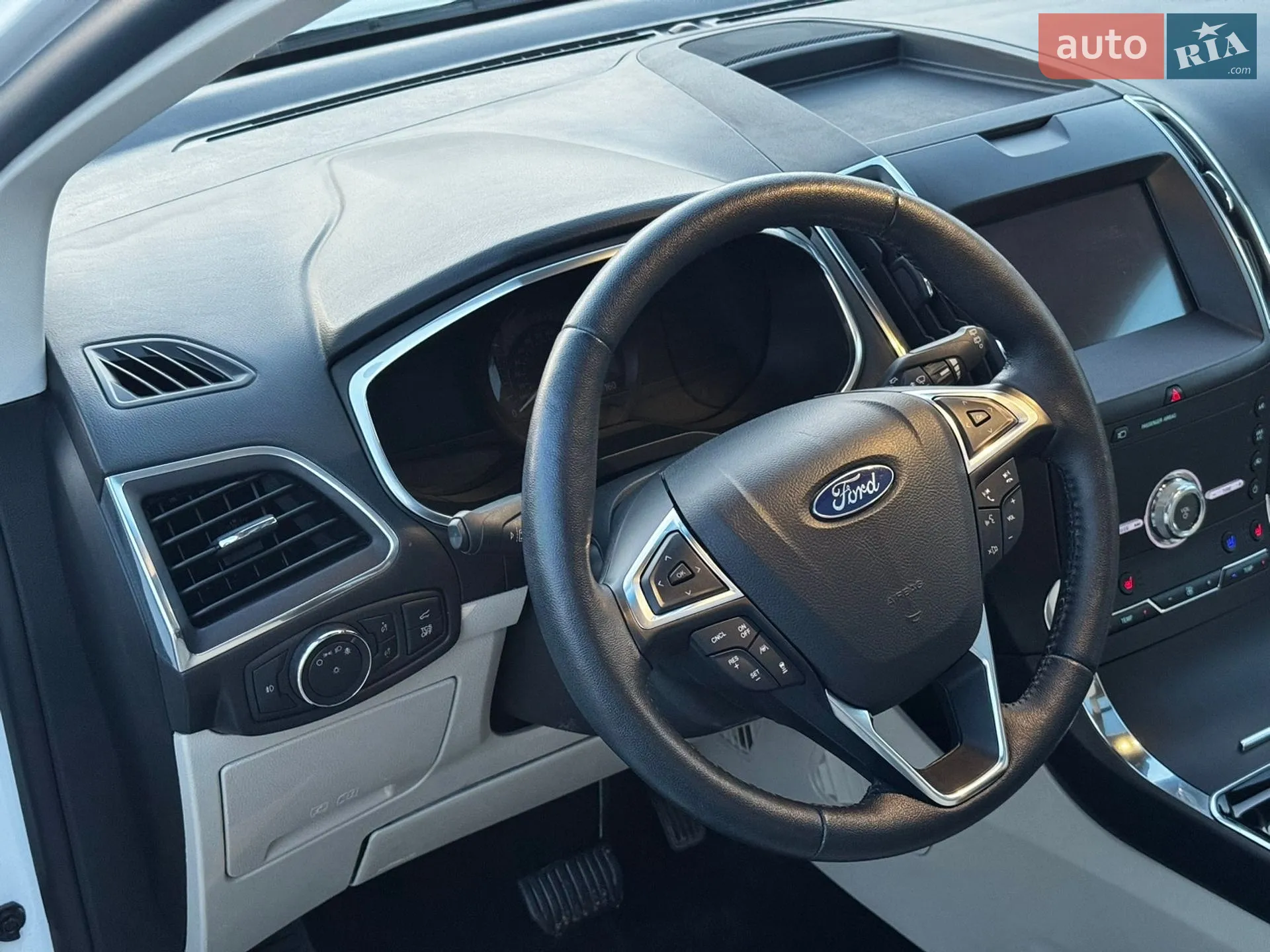 2019 Ford Edge - мініатюра 40