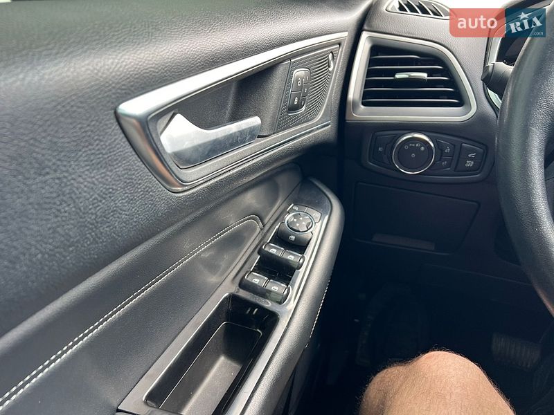 Позашляховик / Кросовер Ford Edge 2019 в Умані фото 17 Позашляховик / Кросовер Ford Edge 2019 в Умані
