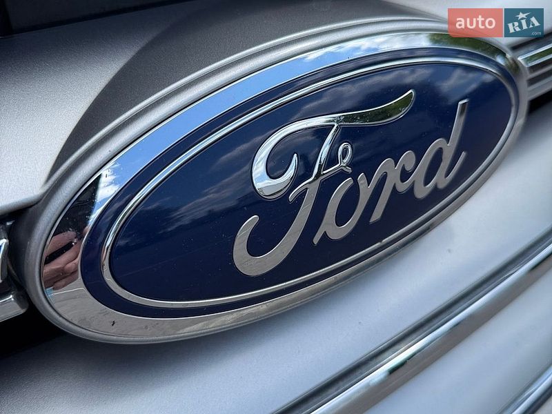 Внедорожник / Кроссовер Ford Edge 2017 в Тернополе