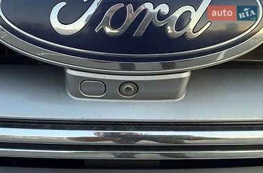 Внедорожник / Кроссовер Ford Edge 2016 в Киеве