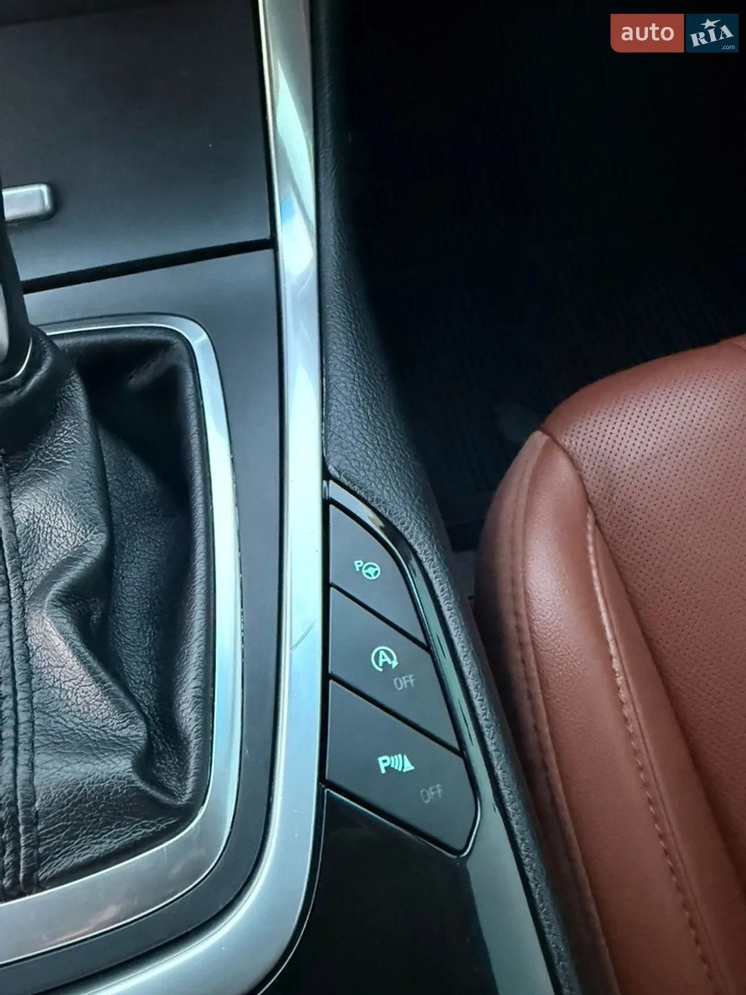 2016 Ford Edge - мініатюра 16