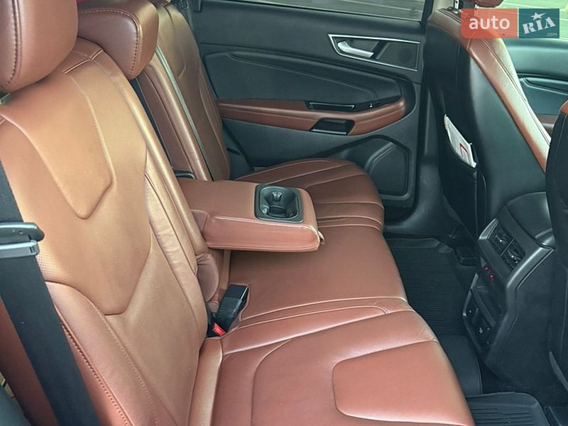 Внедорожник / Кроссовер Ford Edge 2016 в Киеве