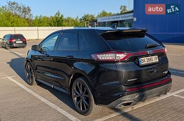 Позашляховик / Кросовер Ford Edge 2015 в Дубні