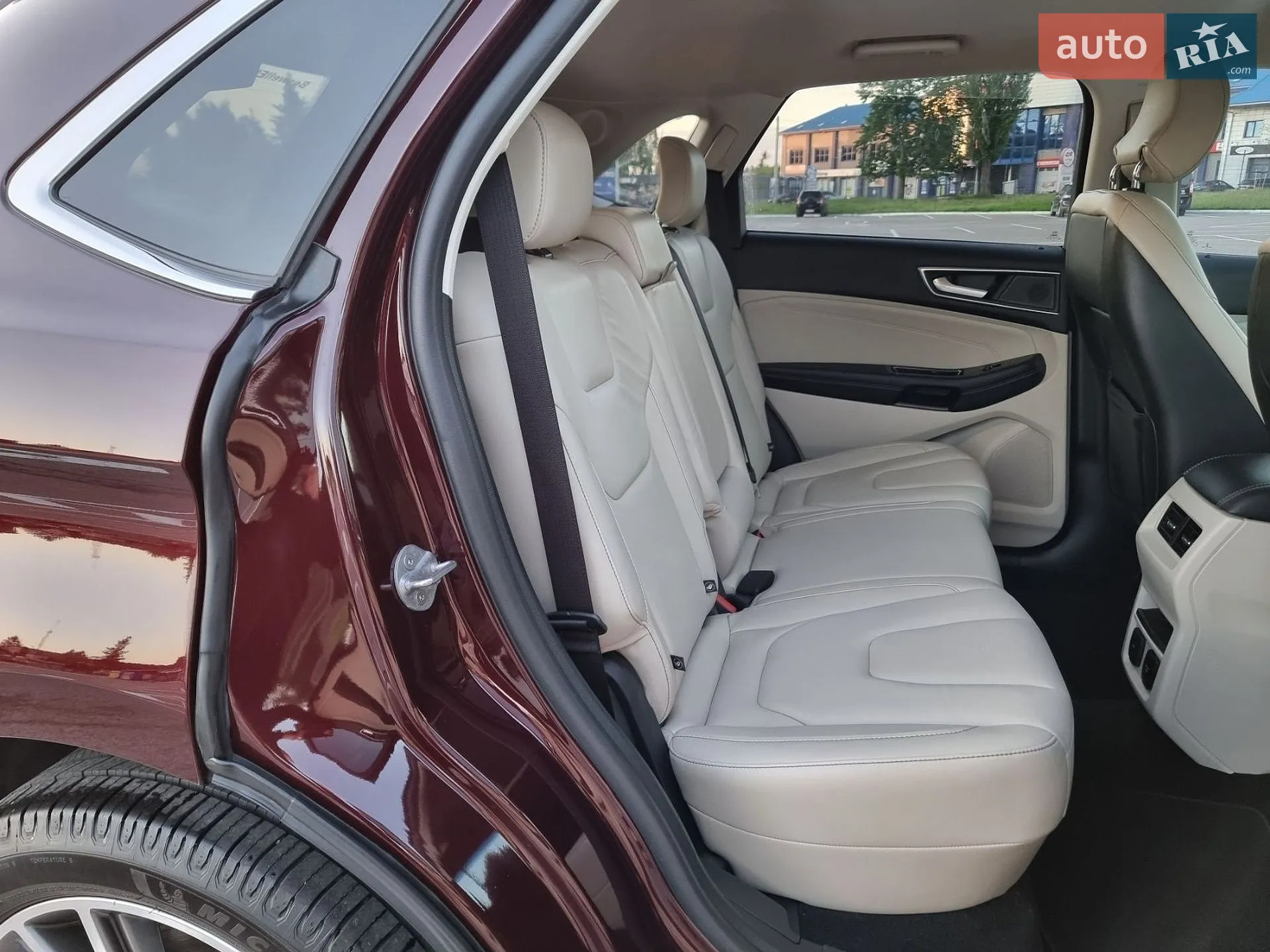 2019 Ford Edge - мініатюра 18