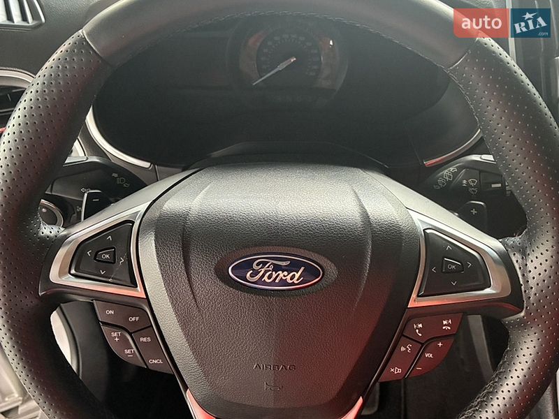 Позашляховик / Кросовер Ford Edge 2017 в Львові