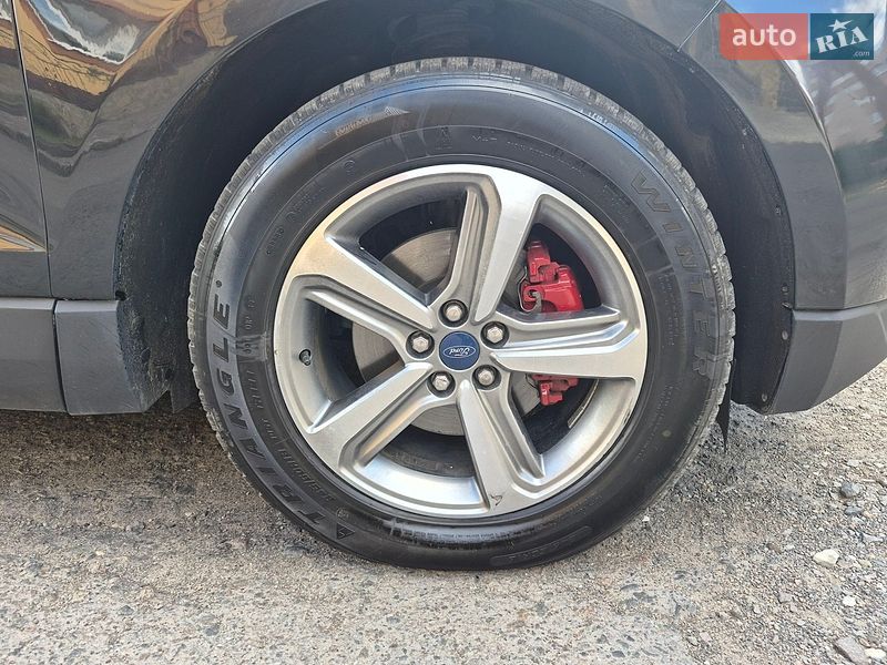 Внедорожник / Кроссовер Ford Edge 2019 в Ровно