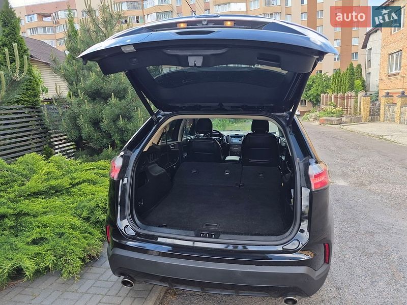 Внедорожник / Кроссовер Ford Edge 2019 в Ровно