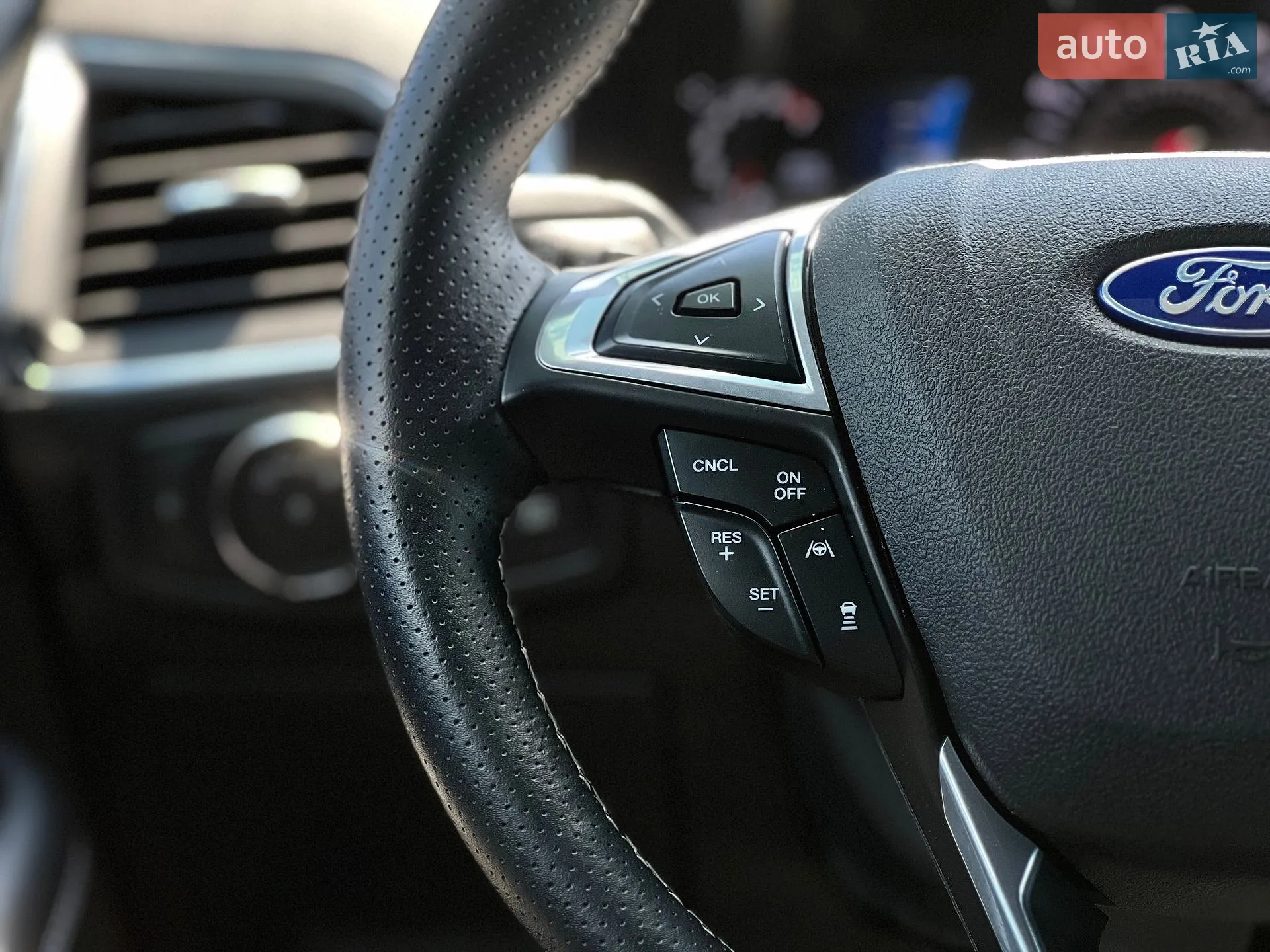 2021 Ford Edge - мініатюра 12
