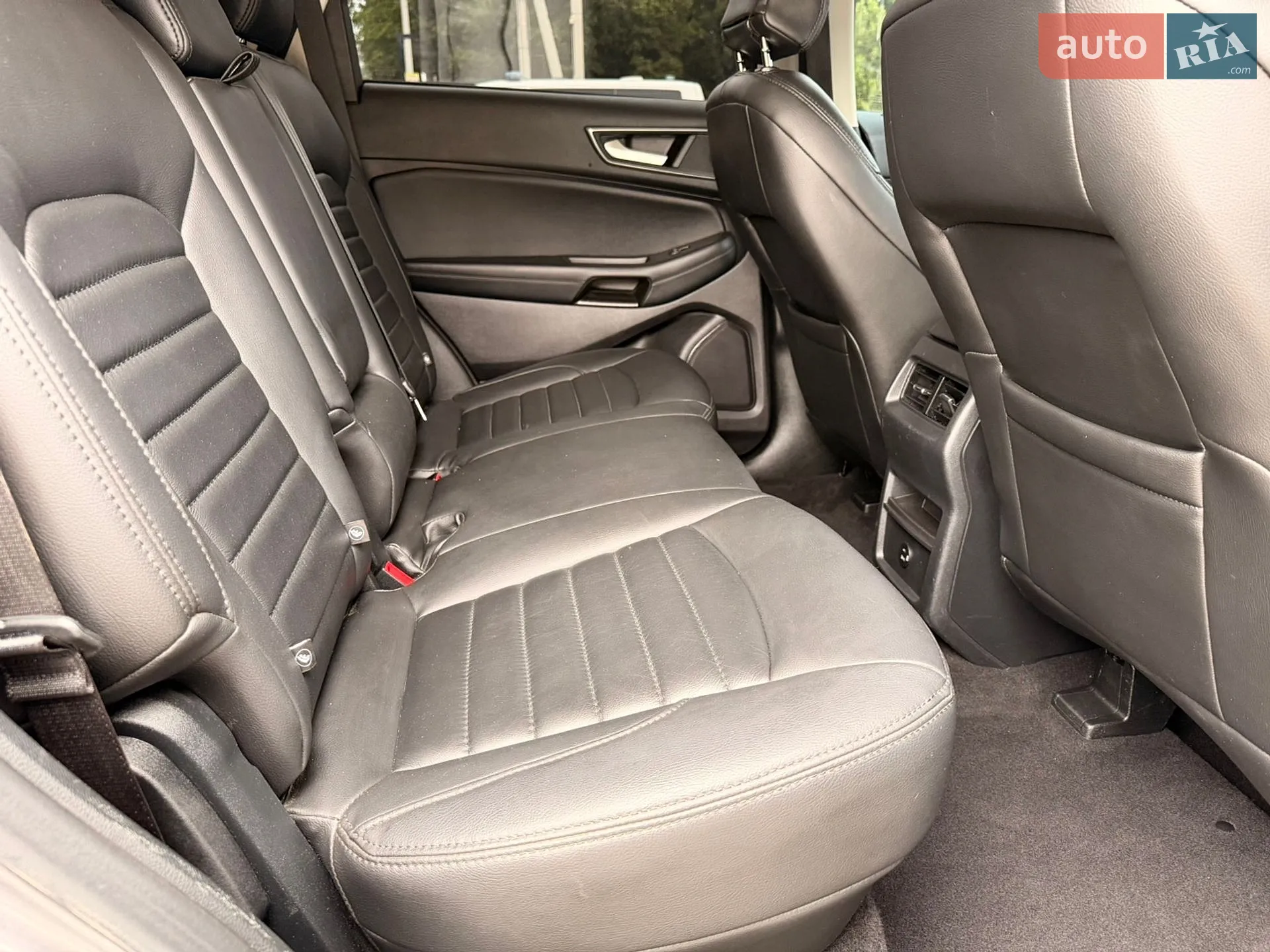 2021 Ford Edge - мініатюра 19