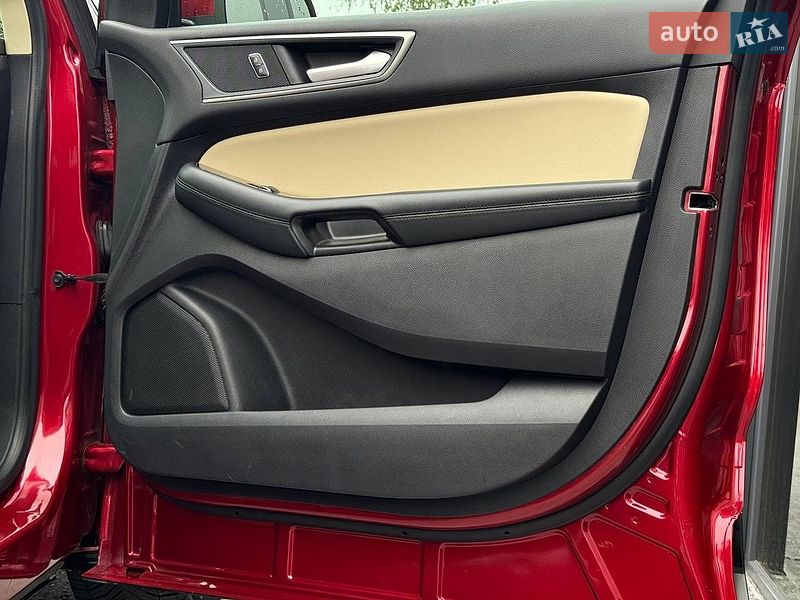 Позашляховик / Кросовер Ford Edge 2020 в Рівному