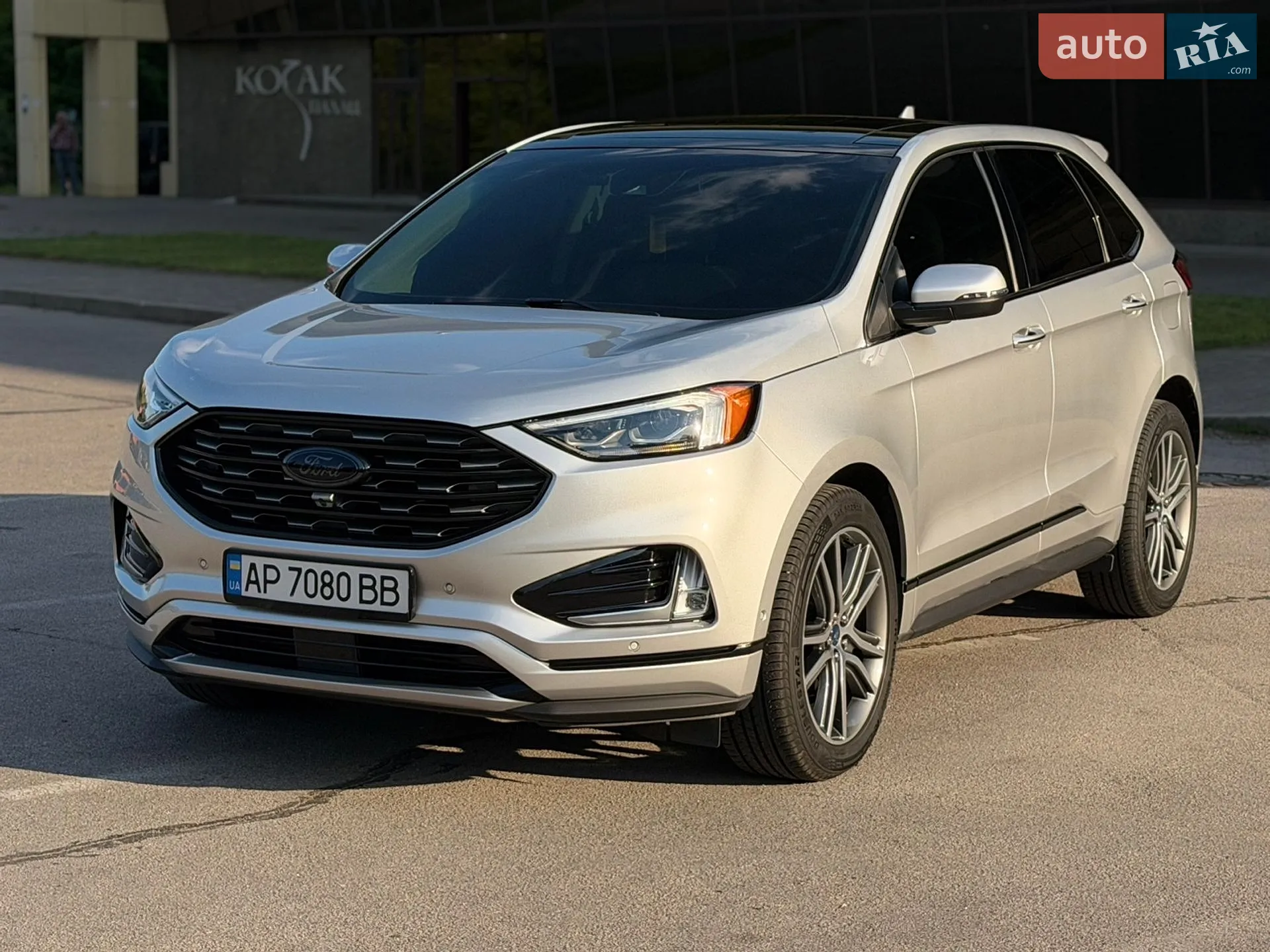 2019 Ford Edge - мініатюра 4