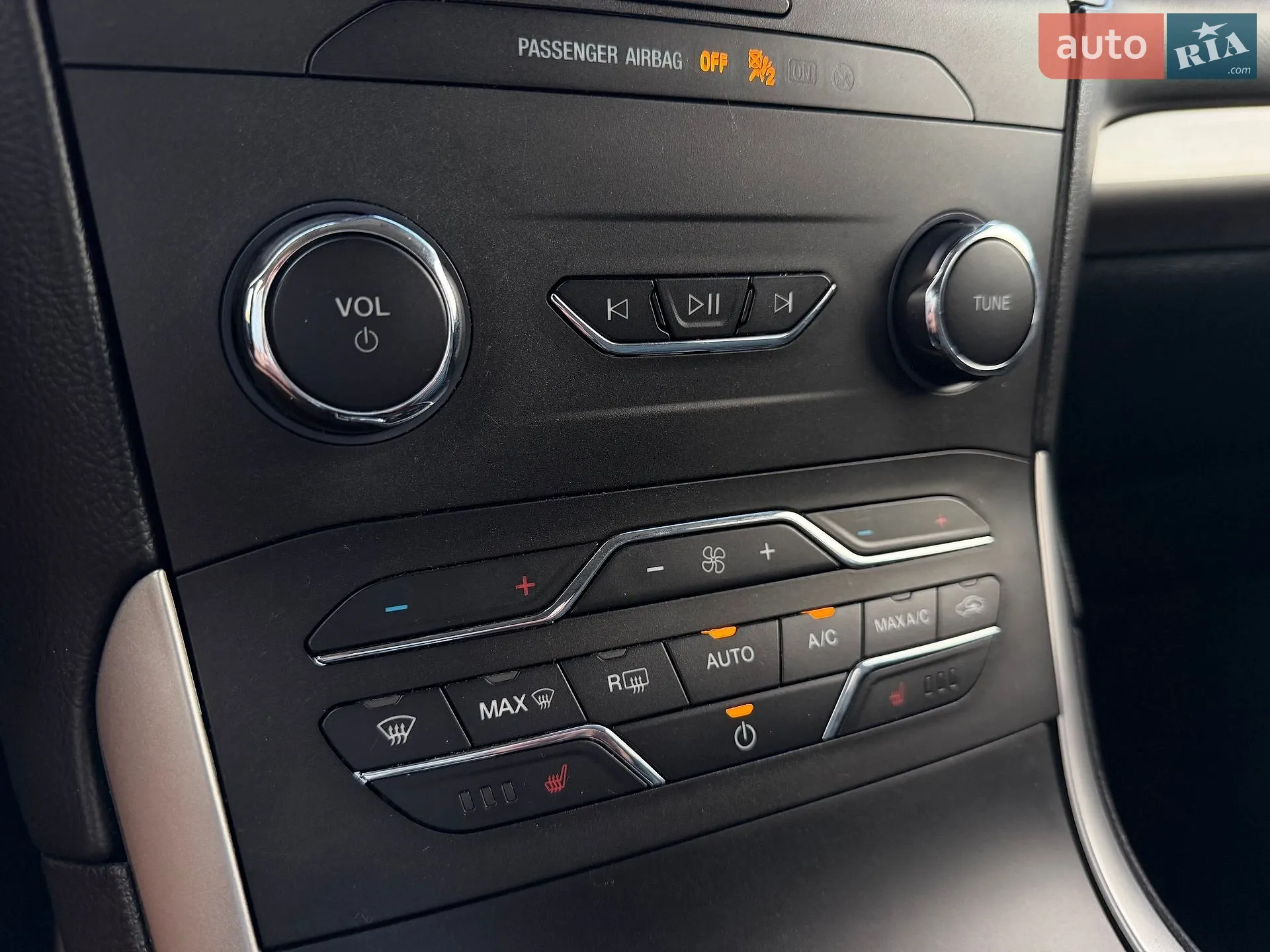 2020 Ford Edge - мініатюра 23