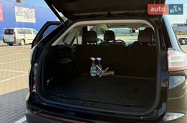 Внедорожник / Кроссовер Ford Edge 2016 в Софиевской Борщаговке