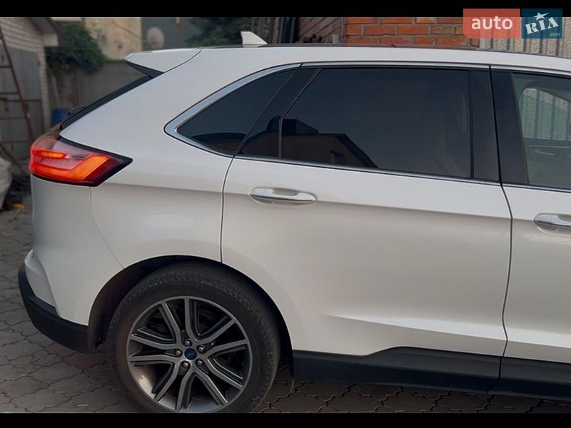 Позашляховик / Кросовер Ford Edge 2020 в Луцьку