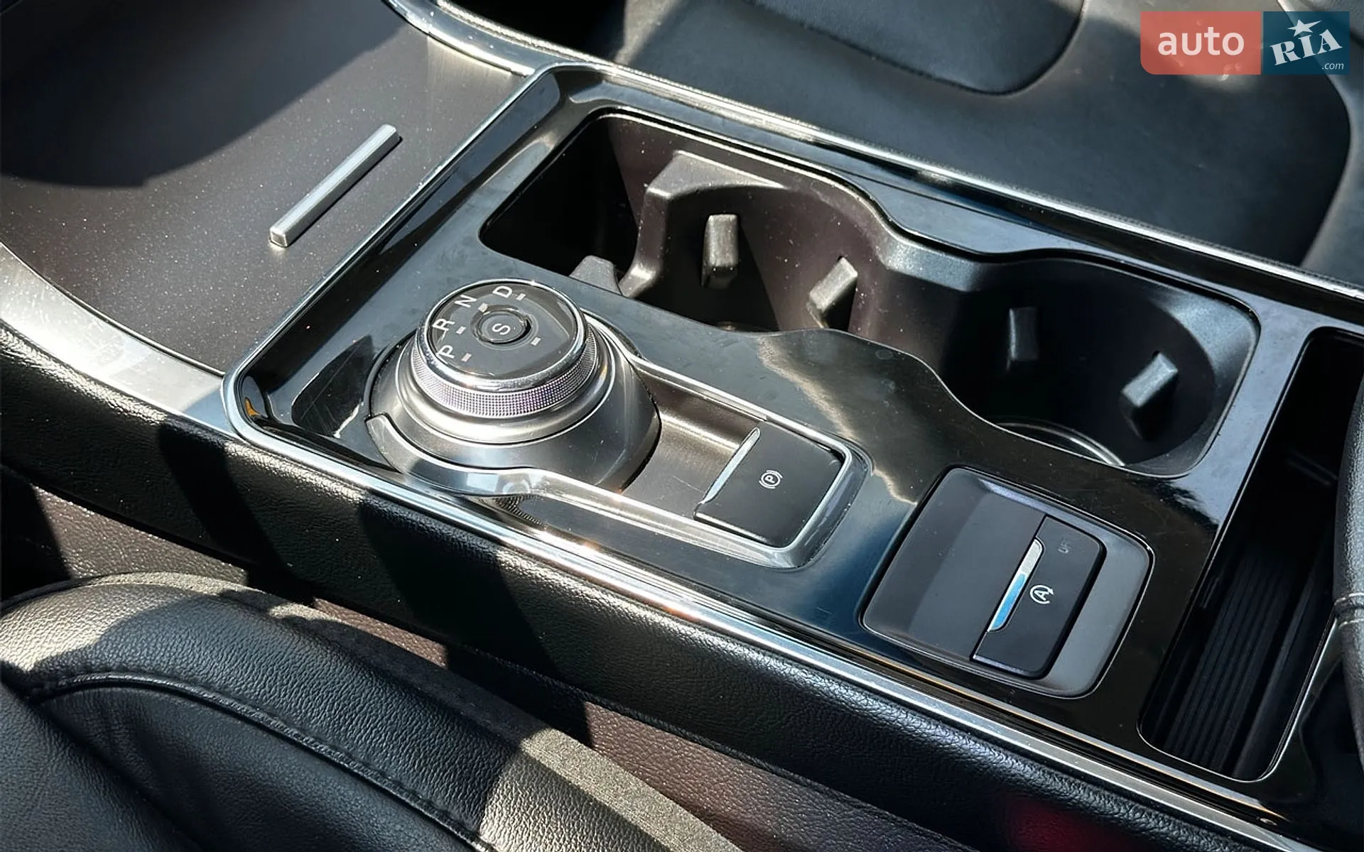 2019 Ford Edge - мініатюра 22