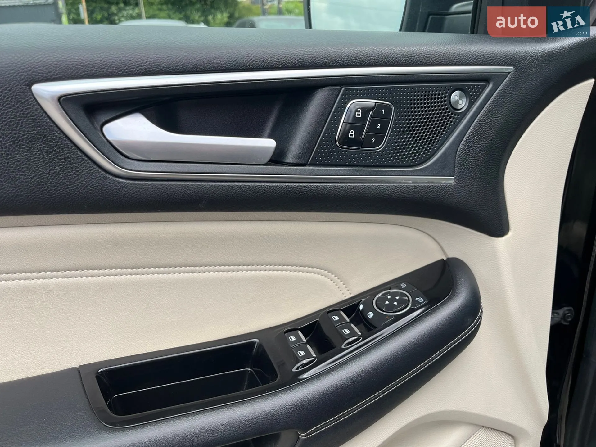 2019 Ford Edge - мініатюра 12