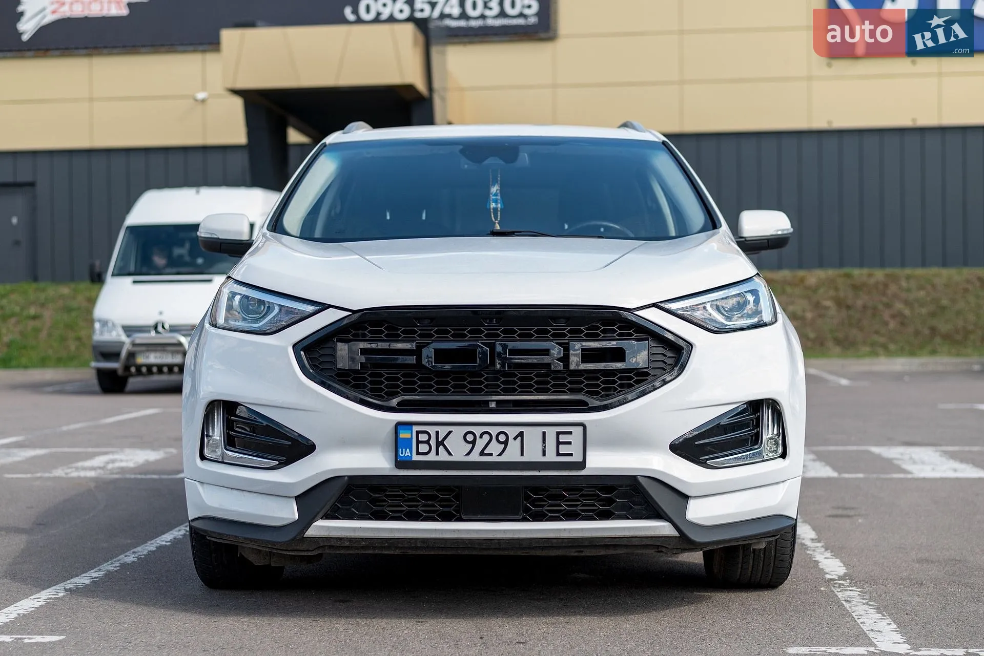 2019 Ford Edge - мініатюра 2